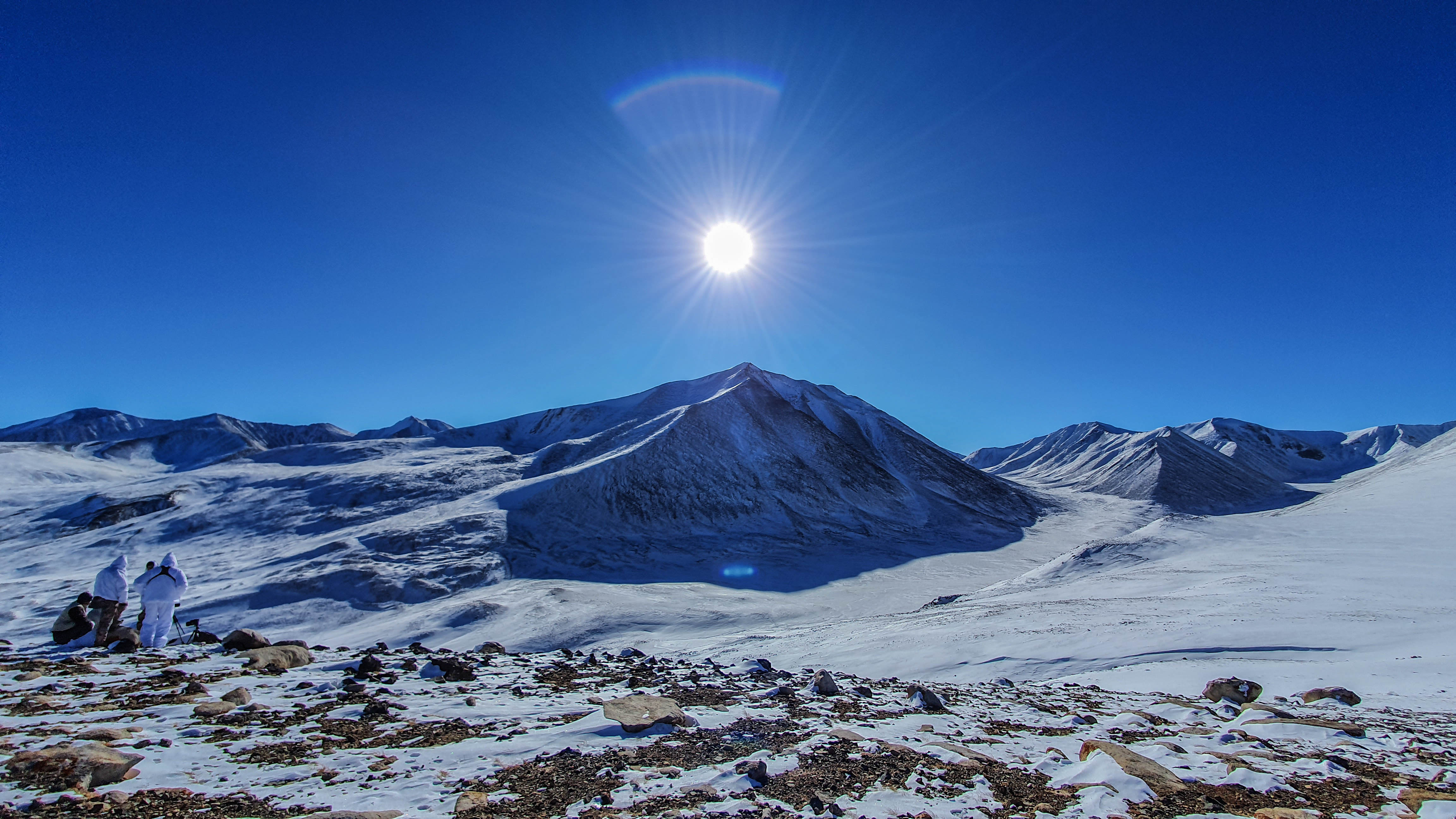 Cold_Pamirian_Sun.jpg