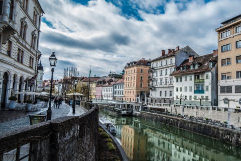 Sloveniya